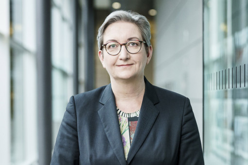 klara-geywitz-bundesministerin-fuer-wohnen-stadtentwicklung-und-bauwesen_376795_1200_1665061033
